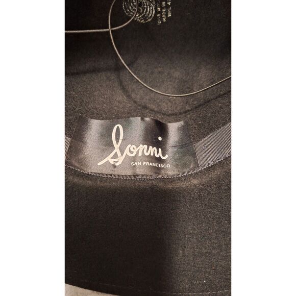 VTG SONMI SAN FRANCISCO 100% Wool Black Hat Made In‎ USA Wide Brim Gold Details